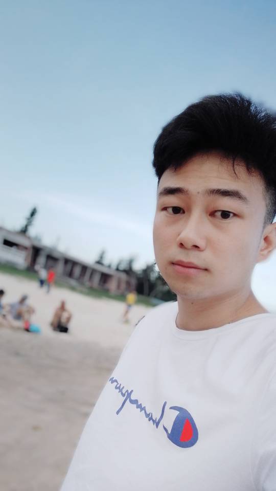 化学与化工学院优秀学子廖正伟