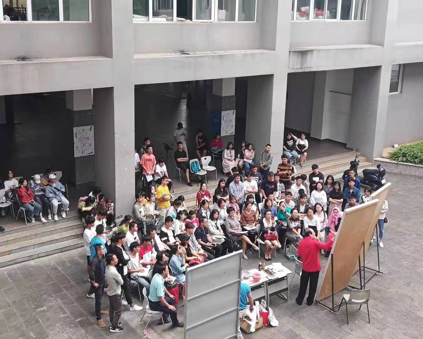 我院邀请首都师范大学英国BET体育365投注官网吉瑞森教授来我院讲座