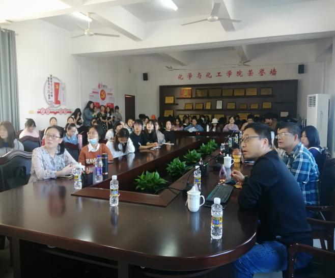 制药工程专业开展实践周主题活动——药厂专家讲座（一）